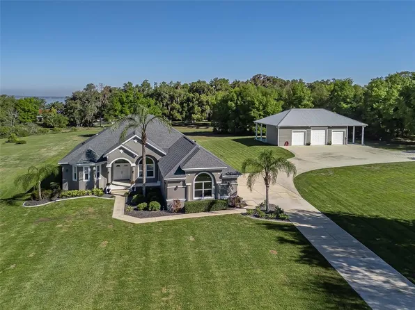 13945 SE 156th Ln, Weirsdale, FL 32195