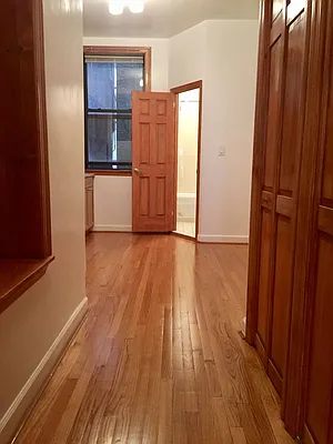 Rented by Warren T Real Estate Corp. | media 18