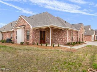 340 Freedom Ring Dr, Brandon, MS 39047