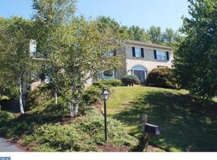 2065 Country Club Dr, Doylestown, PA 18901