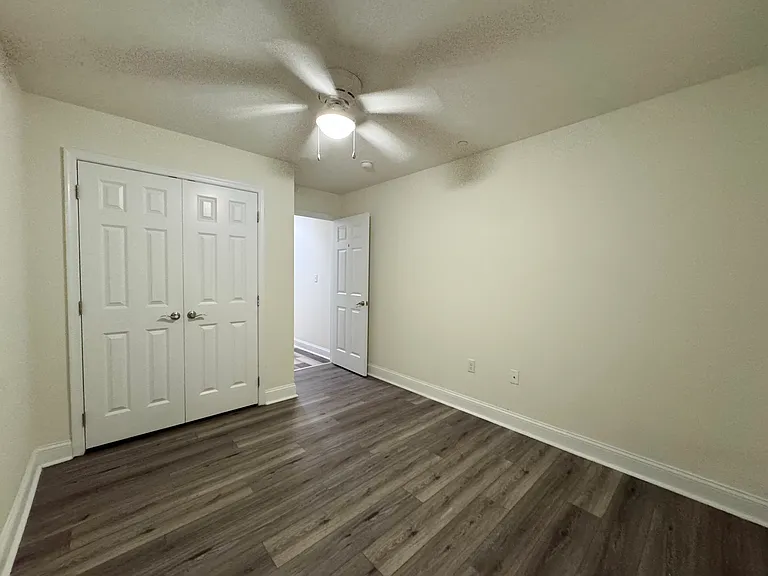 1131 W Nevada St #1 — Photo 17
