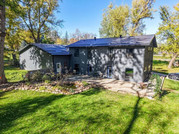 24575 615th St, Byron, MN 55955