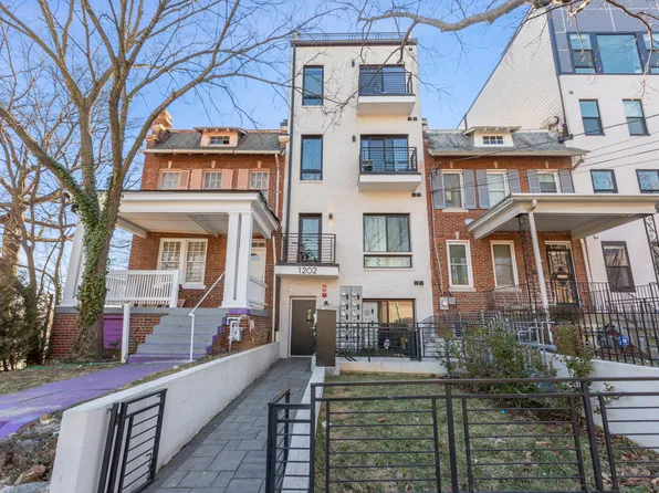 1202 Longfellow St NW, Washington, DC