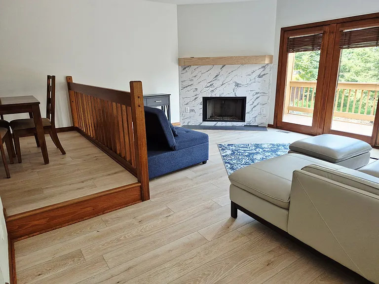 1589 Stone Mansion Dr — Photo 6