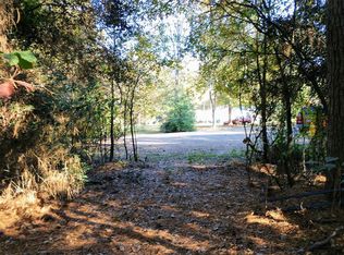 15434 Peacock Ln, Conroe, TX 77302