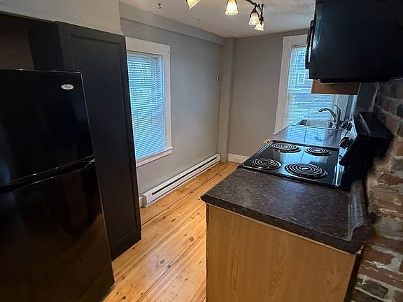 4th image of 10 High St #3