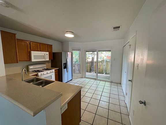 5th image of 11901 Swearingen Dr APT 55