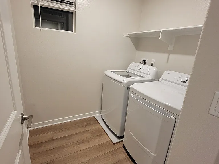 9531 Hannah Way — Photo 7