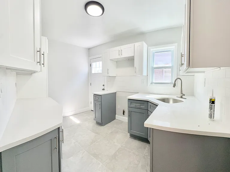 120-38 226th St #1 — Photo 3