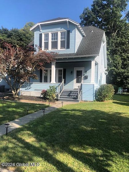 3rd image of 41 Holmes Court