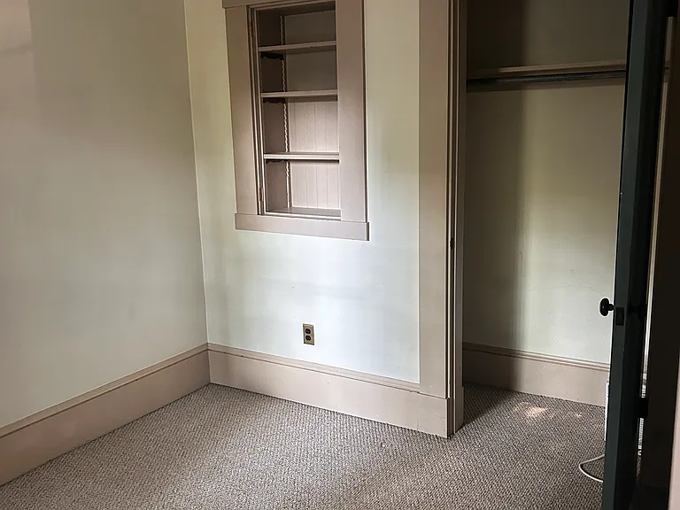 487 Hope St — Photo 4