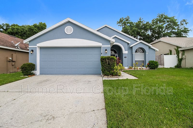 1st image of 1365 Crawford Dr