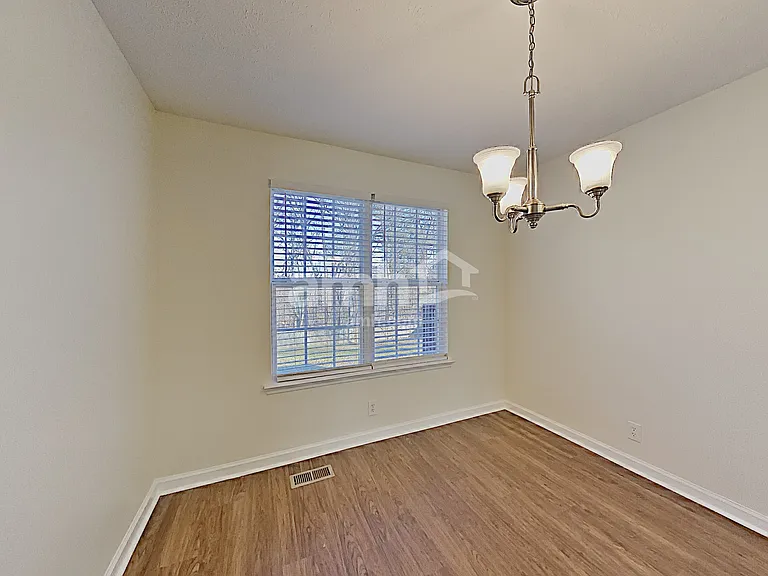 3429 White Pine Dr — Photo 8
