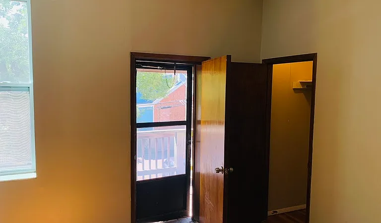 3218A Cherokee St — Photo 14
