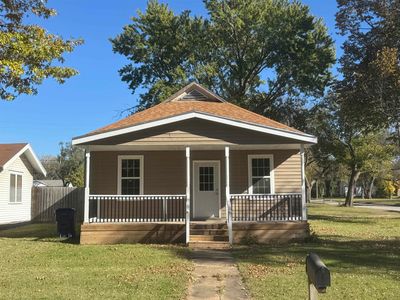 402 N Sycamore St, Eureka, KS, 67045