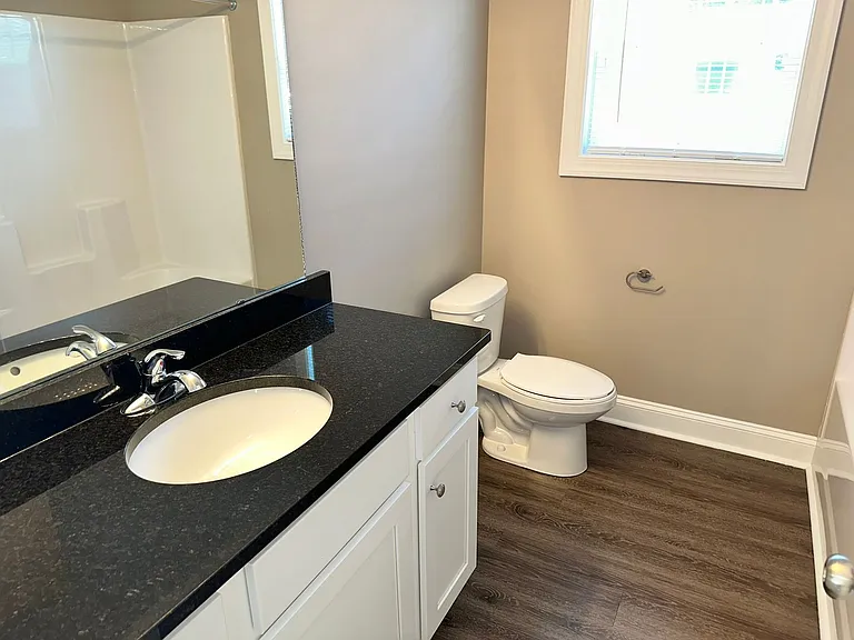 815 S Church St — Photo 10