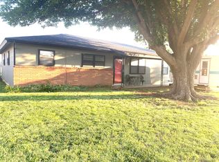 1407 W 25th St, Plainview, TX 79072