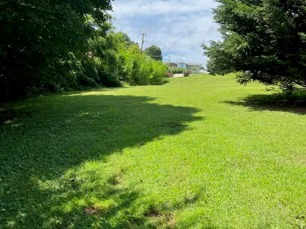 7224 Glen Edward Dr, Corryton, TN 37721