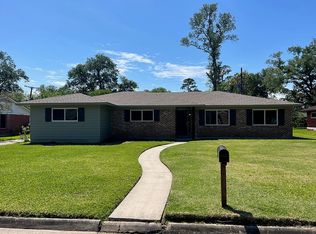 2111 Live Oak Rd, Orange, TX 77630