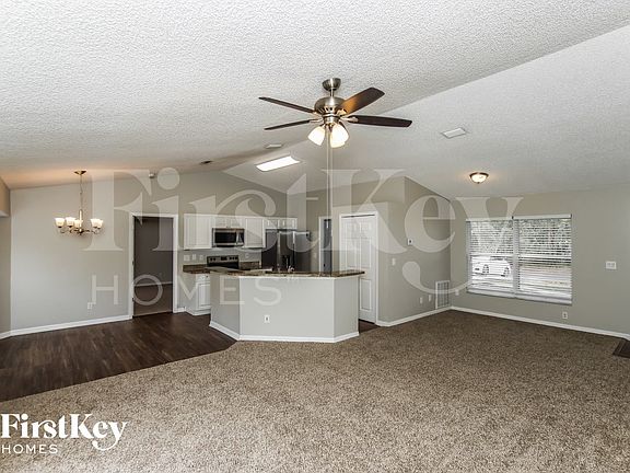 3rd image of 2750 Felix Rd SE