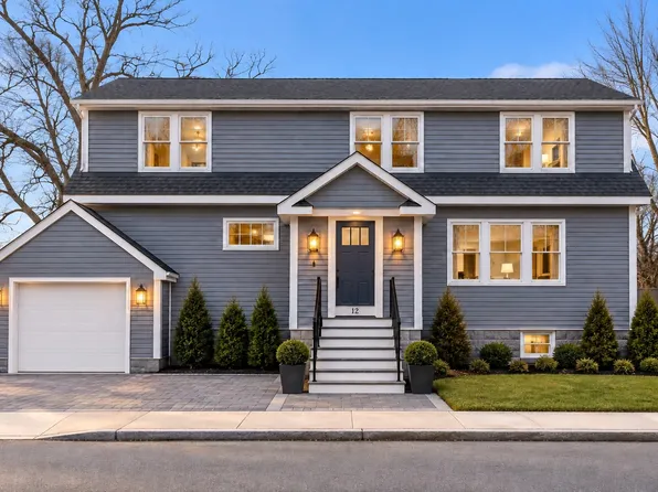 12 Bronx Rd, Boston, MA 02132