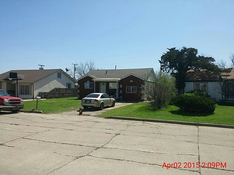 1st image of 1112 NW Lincoln Ave