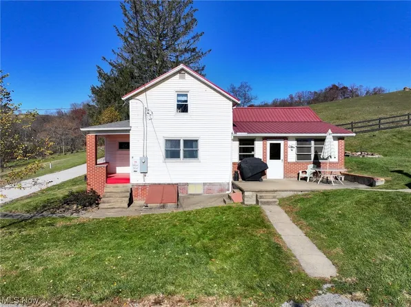 24328 Township Road 252b, Newcomerstown, OH 43832