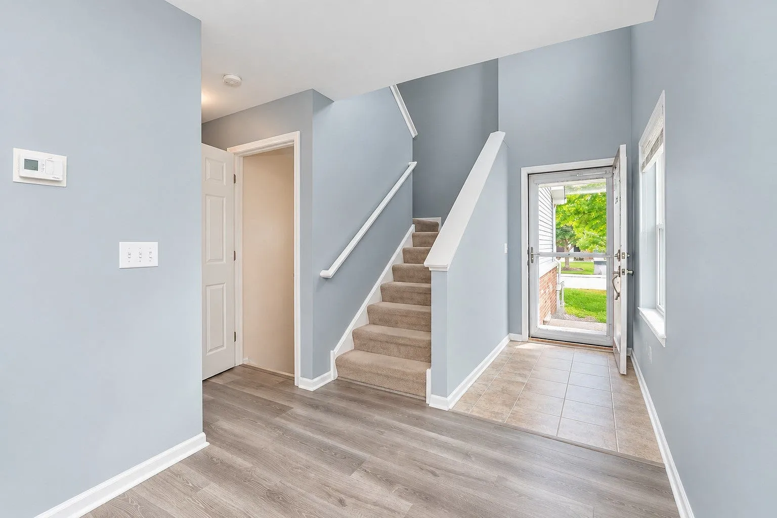 4 bed, 2.5 bath, 2964 sqft, $2,900 — Photo 3