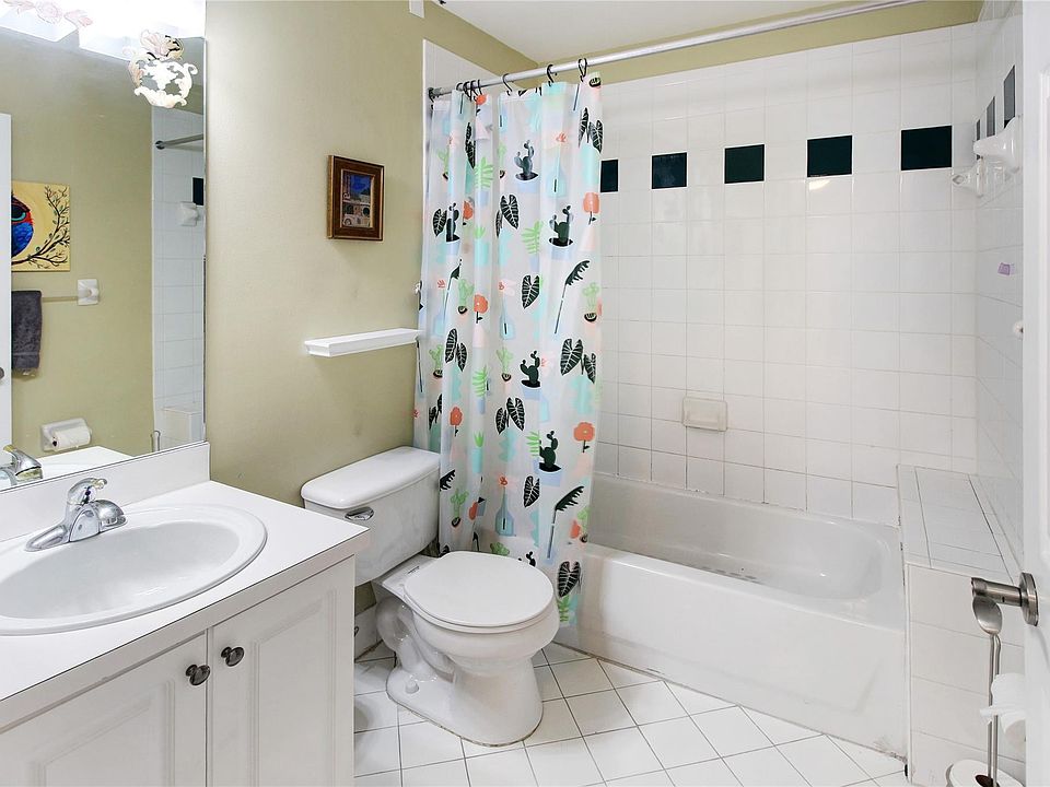 1st image of 4280 SW 11th Street