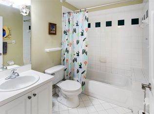 4280 SW 11th St, Deerfield Beach, FL 33442