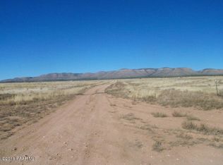 3011 W Feldspar Dr, Paulden, AZ 86334