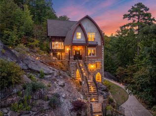 297 Big Rock Lake Rd, Pickens, SC 29671