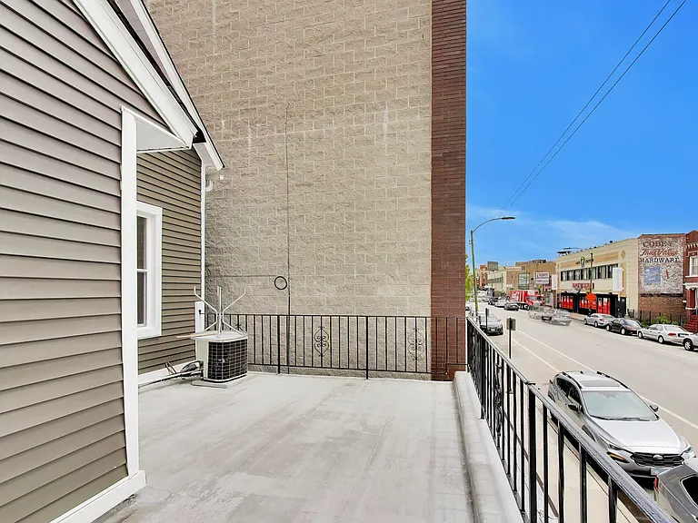 3450 W Diversey Ave #2 — Photo 25
