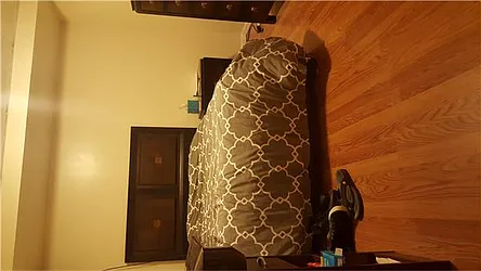 Rented by R New York