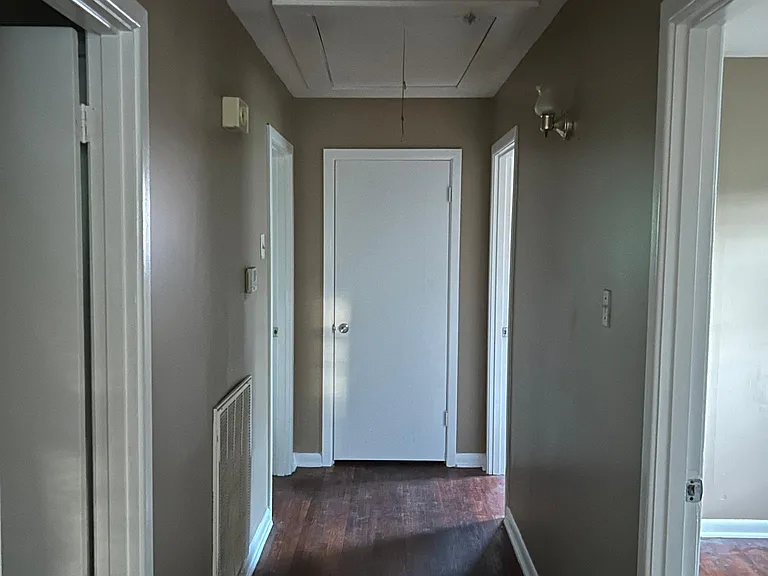 6801 W 34th St — Photo 15