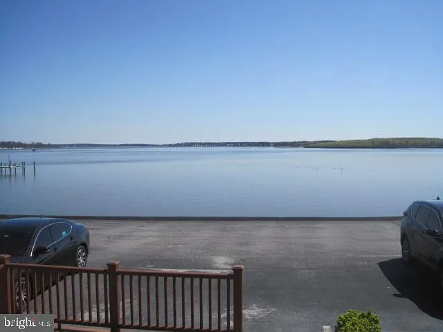 110 Villa Capri Cir — Photo 3