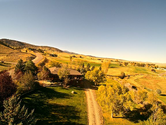 Spacious Yard