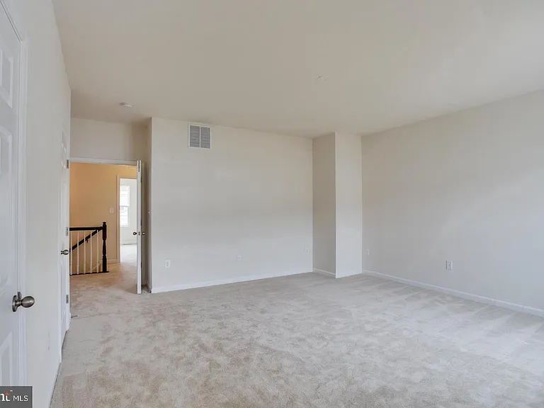 9029 Christina Pl — Photo 18
