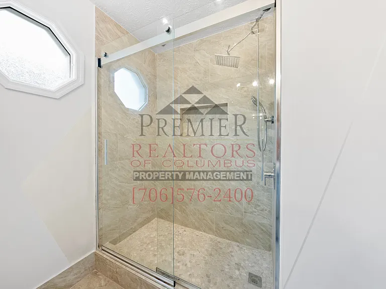 2250 Rock Springs Ct — Photo 28