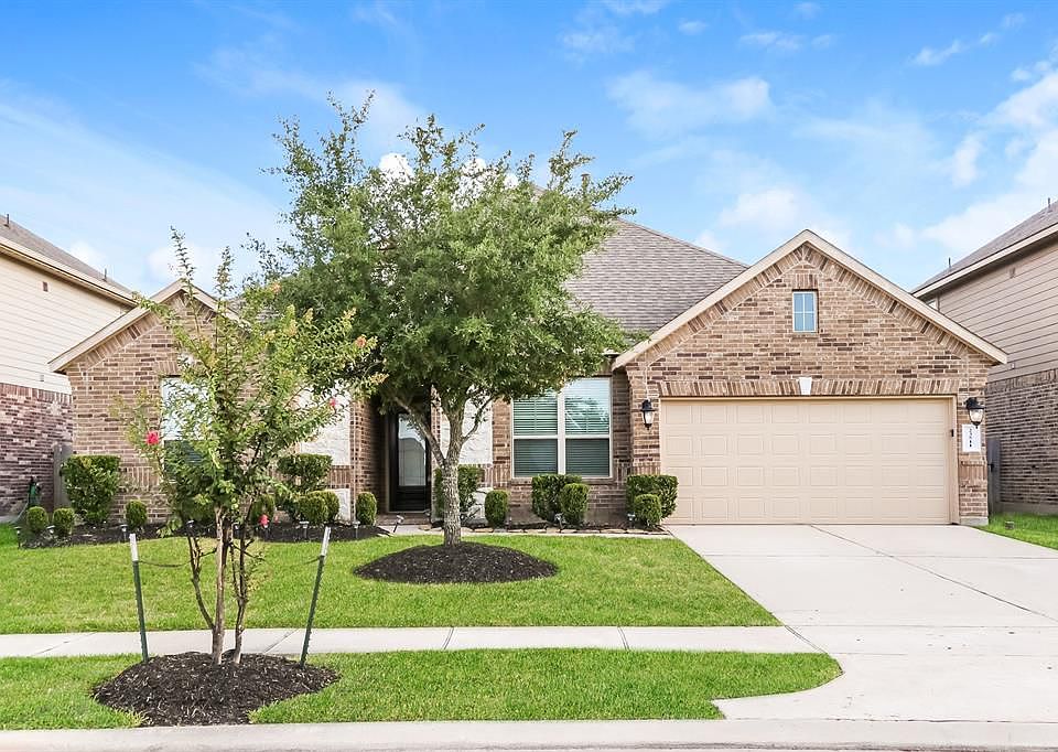 1st image of 23511 Prato Gardens Ln