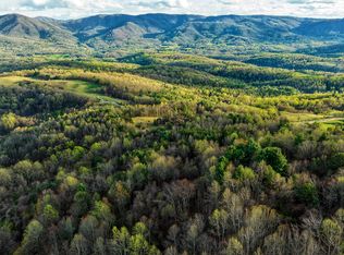 6500 Mount Chestnut Rd, Roanoke, VA 24018