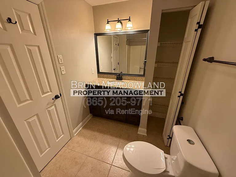10427 Ravenbrook Ln — Photo 43