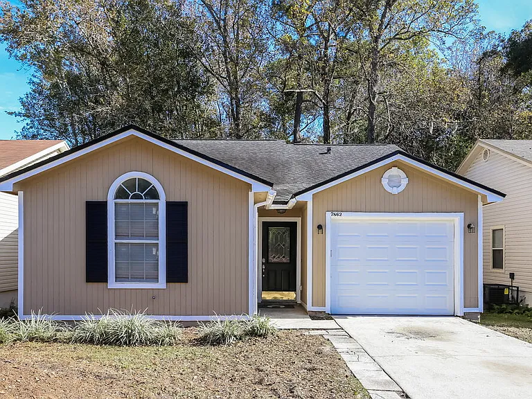 7862 Aquarius Cir S — Photo 1