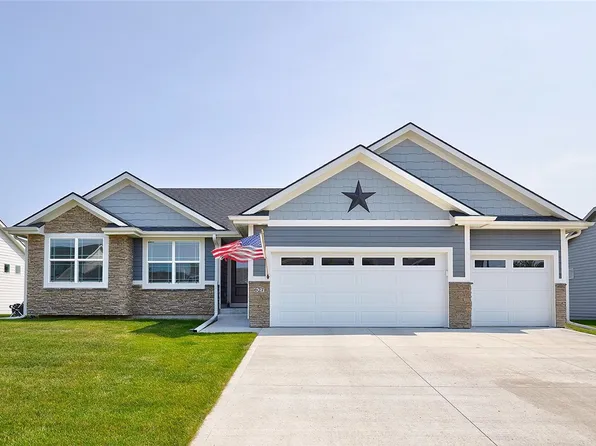 627 NE 55th St, Ankeny, IA 50021