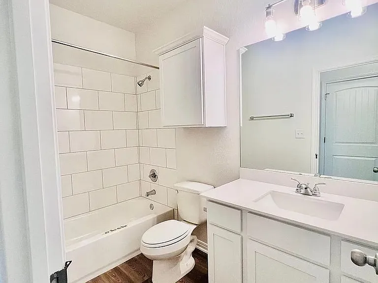 2203 Cowbird Path — Photo 12
