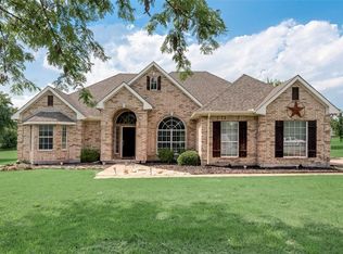 112 Broken Bow Dr, Gunter, TX 75058