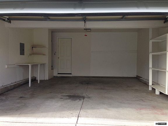 4th image of 3954 Village Dr #3954/3958