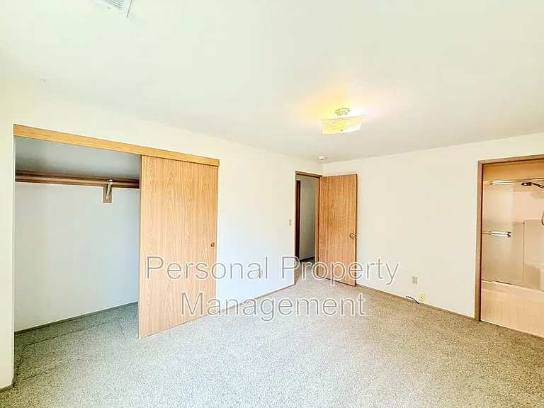 14815 NE 91st St — Photo 11