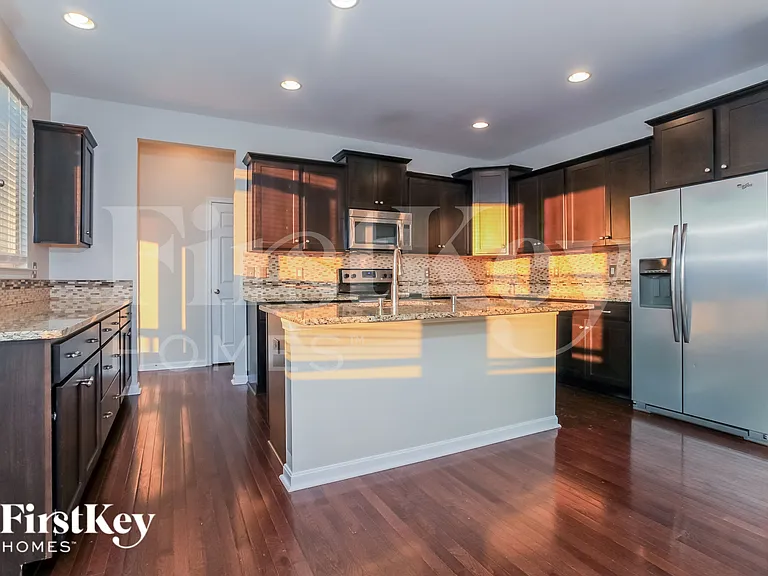 8511 Crozat St — Photo 6