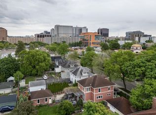 727 1st St NW, Rochester, MN 55901